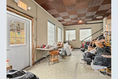 595 N Main Street, Waynesville, NC 28786 - Photo 6