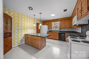 1045 S Magnolia St, Mooresville, NC 28115 - Photo 18