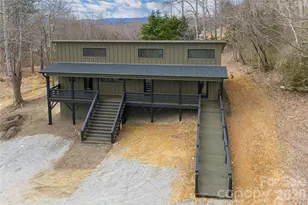 153 Hackleburg Ln, Hendersonville, NC 28792 - Photo 8