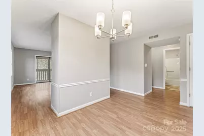 102 Abbey Circle, Asheville, NC 28805 - Photo 6