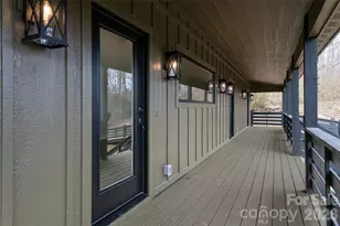 153 Hackleburg Ln, Hendersonville, NC 28792 - Photo 10