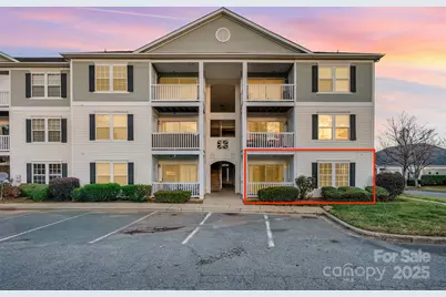 1182 Plaza Walk Drive, Charlotte, NC 28215 - Photo 2