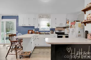 17154 Frog Pond Rd, Oakboro, NC 28129 - Photo 8