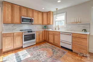 55 Cisco Rd, Asheville, NC 28805 - Photo 2