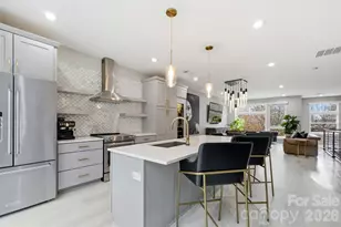 2712 Youngblood St, Charlotte, NC 28203 - Photo 2