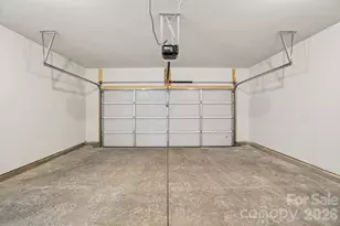 834 Adelston Ln, Asheville, NC 28804 - Photo 32