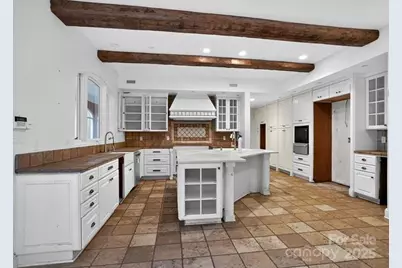 1486 Knolls Drive, Newton, NC 28658 - Photo 8