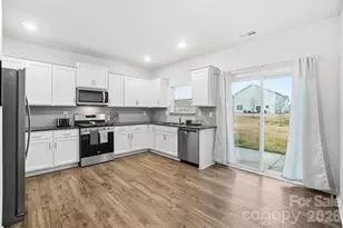 7576 Stonehouse Dr, Gastonia, NC 28056 - Photo 8