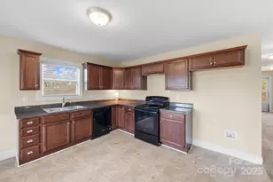 1079 Tom Joye Rd, Clover, SC 29710 - Photo 8