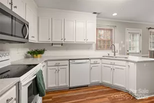 6045 Burnt Mill Run, Matthews, NC 28104 - Photo 10