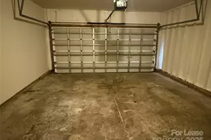 1420 Ladora Dr, Charlotte, NC 28262 - Photo 16