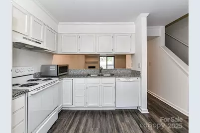 11020 Carmel Crossing Road, Charlotte, NC 28226 - Photo 10