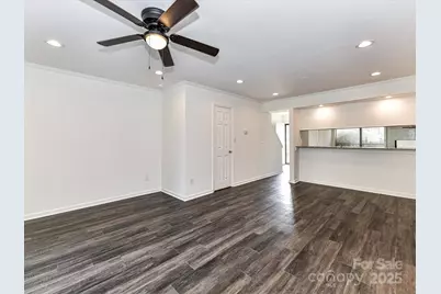 11020 Carmel Crossing Road, Charlotte, NC 28226 - Photo 12