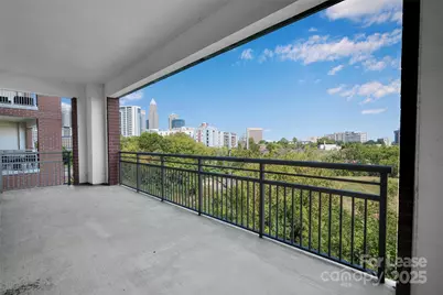 701 Royal Court #412, Charlotte, NC 28202 - Photo 24