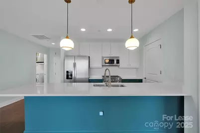 701 Royal Court #412, Charlotte, NC 28202 - Photo 6