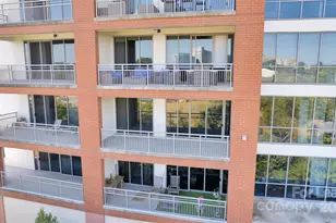 701 Royal Ct, Charlotte, NC 28202 - Photo 4