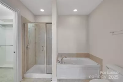 701 Royal Court #412, Charlotte, NC 28202 - Photo 22