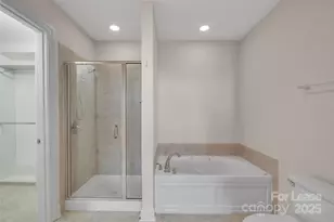 701 Royal Ct, Charlotte, NC 28202 - Photo 22