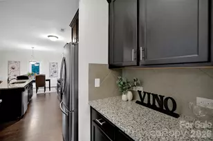 5054 Stonehill Ln, Matthews, NC 28104 - Photo 12