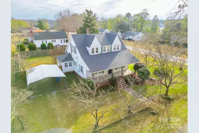 315 W Blakeney Street, Pageland, SC 29728 - Photo 1