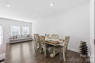 1172 Ashbury St, Charlotte, NC 28216 - Photo 22