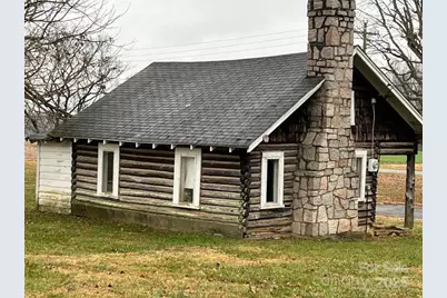 526 W Houstonville Road W #2, Hamptonville, NC 27020 - Photo 6