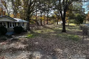 109 Lineview Dr, Matthews, NC 28105 - Photo 12