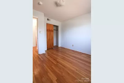 1521 19th Street SW, Hickory, NC 28602 - Photo 16