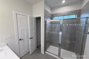 2053 Birchside Dr, Charlotte, NC 28205 - Photo 12