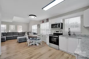 7713 Red Robin Trail, Denver, NC 28037 - Photo 6