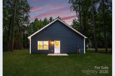 319 E Glendale Avenue, Mount Holly, NC 28120 - Photo 16