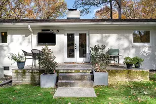 1018 Shady Bluff Dr, Charlotte, NC 28211 - Photo 32