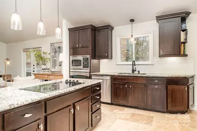 1018 Shady Bluff Drive, Charlotte, NC 28211 - Photo 12