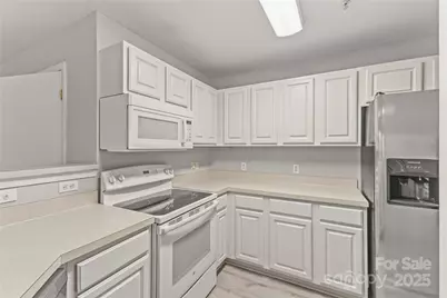 9709 Campus Walk Lane, Charlotte, NC 28262 - Photo 4