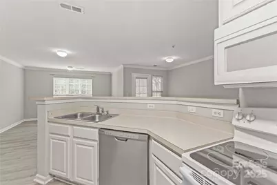 9709 Campus Walk Lane, Charlotte, NC 28262 - Photo 6