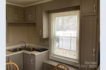 310 S Vine Street, Gastonia, NC 28052 - Photo 10