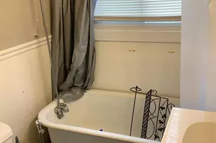 310 S Vine St, Gastonia, NC 28052 - Photo 14