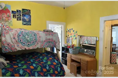 220 E Catawba Avenue, Mount Holly, NC 28120 - Photo 14