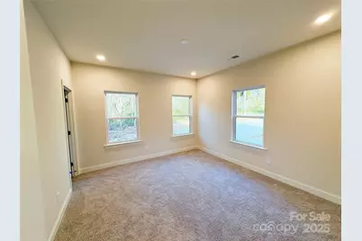 1426 Harris Street, Statesville, NC 28677 - Photo 12