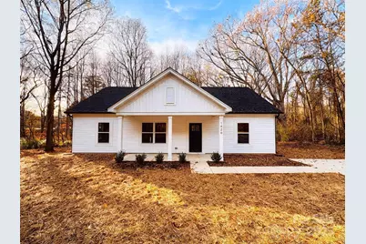 1426 Harris Street, Statesville, NC 28677 - Photo 1