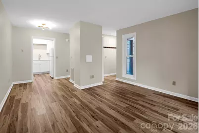 520 Courtwood Lane #4, Hendersonville, NC 28739 - Photo 2