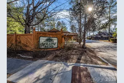 520 Courtwood Lane #4, Hendersonville, NC 28739 - Photo 2