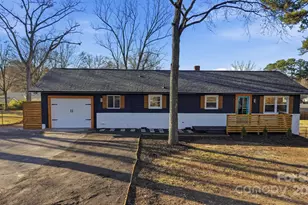 402 Villa St, Kannapolis, NC 28083 - Photo 2