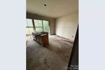 8106 Mount Holly Road, Charlotte, NC 28214 - Photo 12