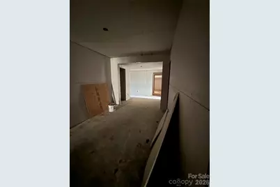 8106 Mount Holly Road, Charlotte, NC 28214 - Photo 8