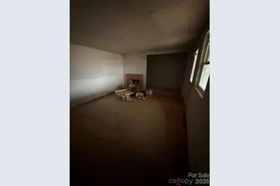 8106 Mount Holly Road, Charlotte, NC 28214 - Photo 24