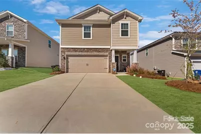 126 Johns Cardinal Drive, Mooresville, NC 28115 - Photo 2