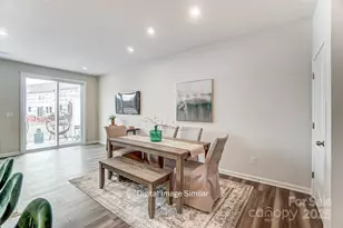 7509 Hodges Meadow Ln, Charlotte, NC 28213 - Photo 4