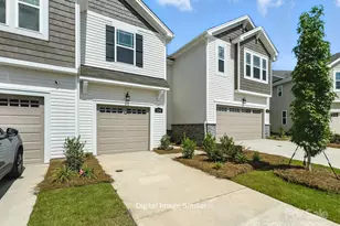 7509 Hodges Meadow Ln, Charlotte, NC 28213 - Photo 2