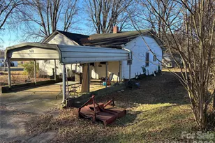 3014 Water Plant Rd, Maiden, NC 28650 - Photo 6